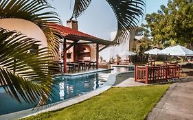 Apartamento 2 Quartos Equipado No Bosque Da Praia Flats - Pipa Natureza